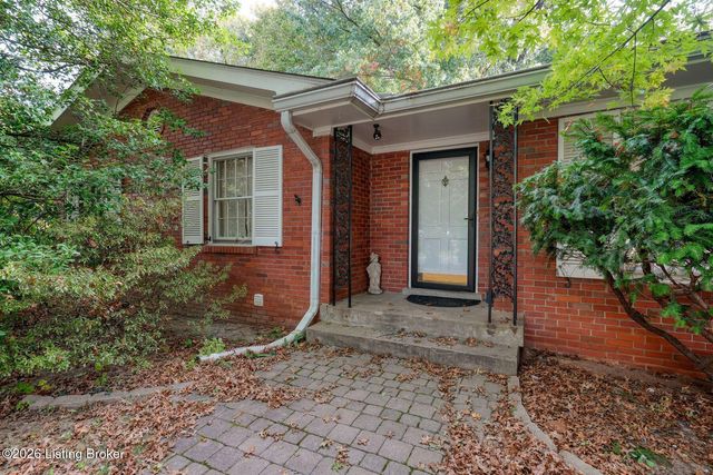 2509 Walbrook Dr, Louisville, KY 40222