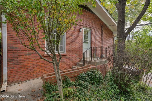 2509 Walbrook Dr, Louisville, KY 40222