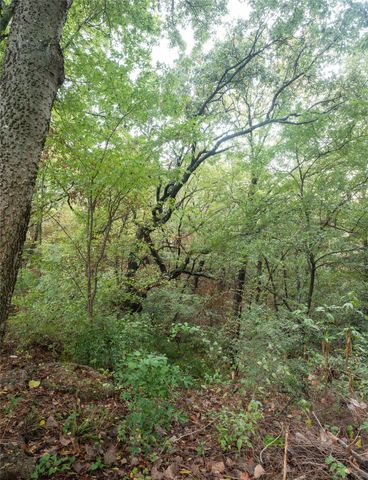 1600 W Day Street, Denison, TX 75020