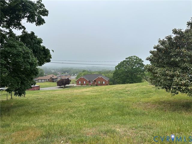 865 Olney Rd, Vinton, VA 24179