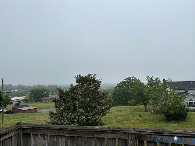 865 Olney Rd, Vinton, VA 24179