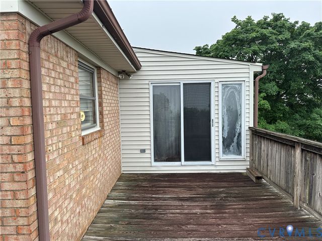 865 Olney Rd, Vinton, VA 24179