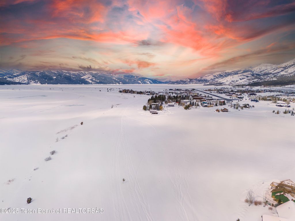 LAKE CABIN Drive, Alpine, WY 83128 photo 15