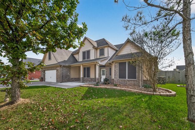 14006 Martinique Lane, Mont Belvieu, TX 77523