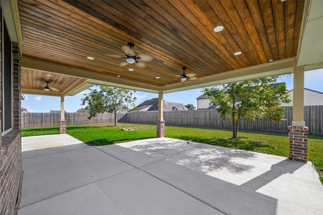 14006 Martinique Lane, Mont Belvieu, TX 77523