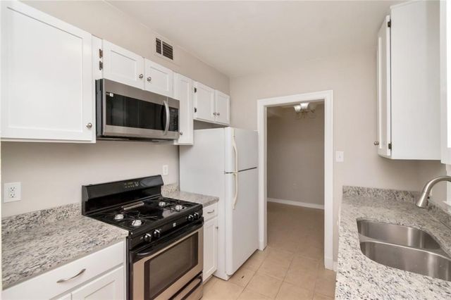 214 Upham Street 10B, Mobile, AL 36607