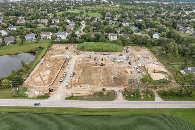 Unit 9B Prairie Grove Drive, Geneva, IL 60134
