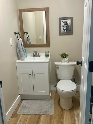 4025 Carl Street, Woodburn, IN 46797