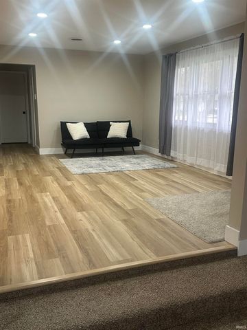 4025 Carl Street, Woodburn, IN 46797