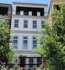 827 Dunleigh Meadows Lane, Houston, TX 77055