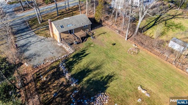 138 Ridge Road, West Milford, NJ 07480