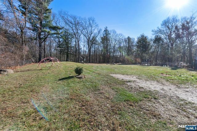 138 Ridge Road, West Milford, NJ 07480