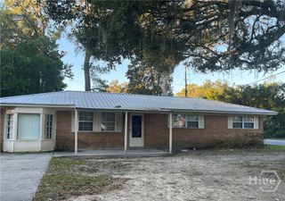 401 Barnhill Drive, Savannah, GA 31406