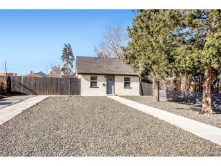 1525 Roslyn St, Denver, CO 80220