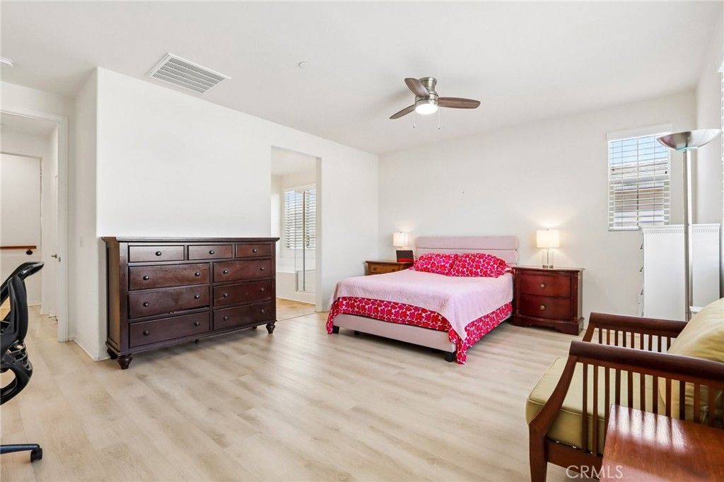 Image 12 of property listing at 27134 Settlement Street, Menifee, CA 92585