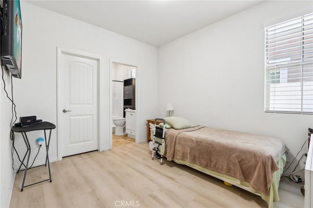 Image 18 of property listing at 27134 Settlement Street, Menifee, CA 92585