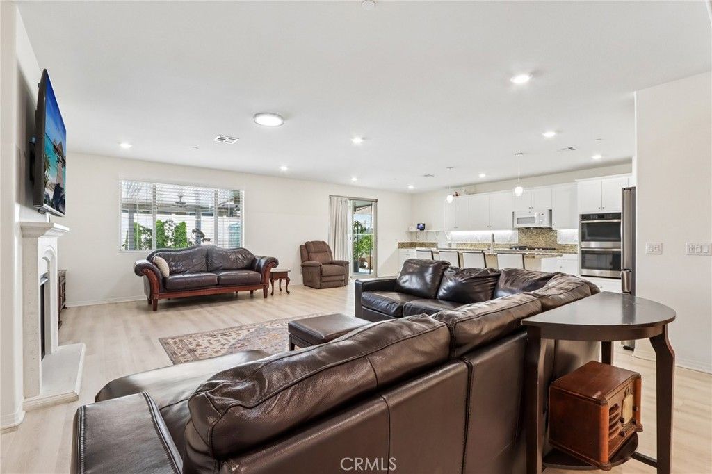 Image 3 of property listing at 27134 Settlement Street, Menifee, CA 92585