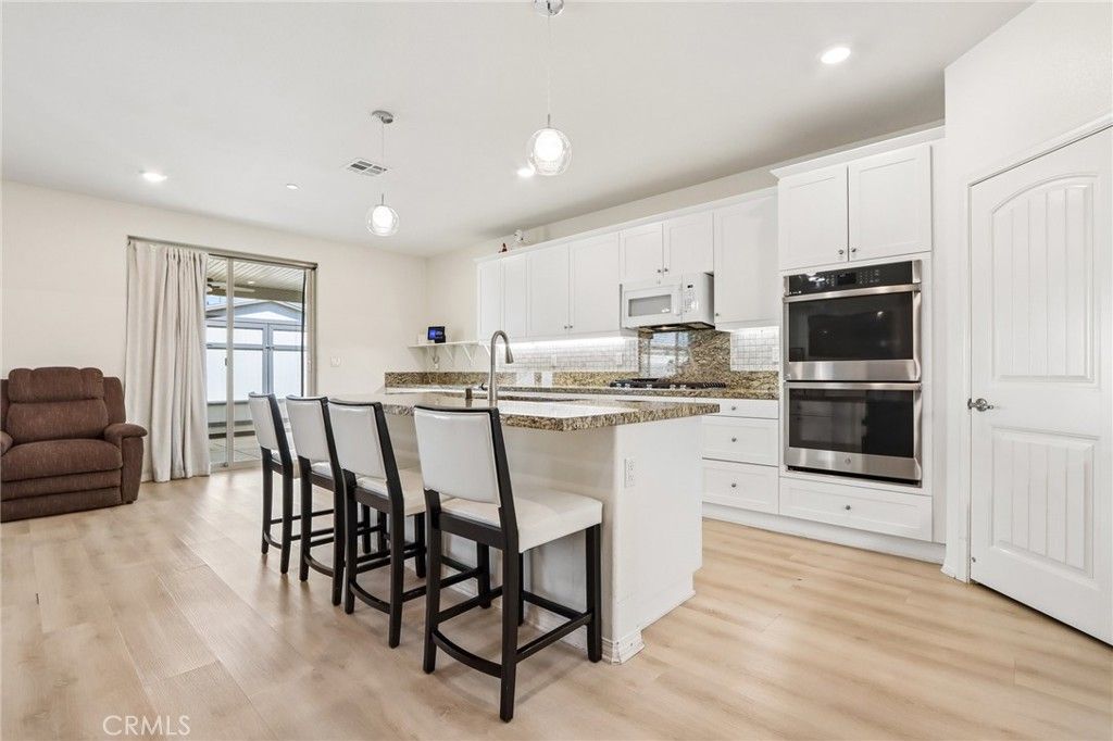 Image 6 of property listing at 27134 Settlement Street, Menifee, CA 92585
