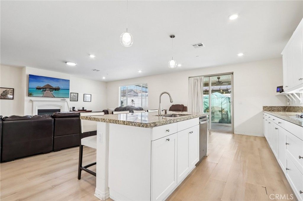 Image 8 of property listing at 27134 Settlement Street, Menifee, CA 92585