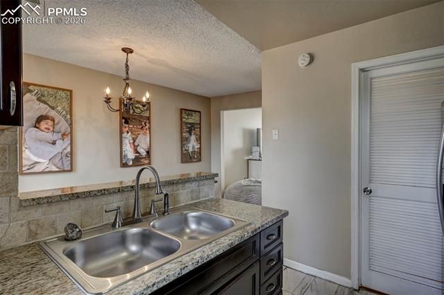 524 Shady Crest Circle, Colorado Springs, CO 80916