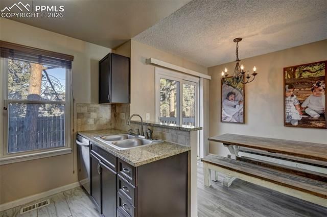 524 Shady Crest Circle, Colorado Springs, CO 80916