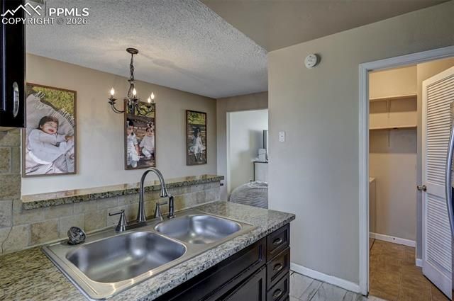 524 Shady Crest Circle, Colorado Springs, CO 80916