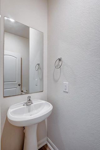 20618 Bauer Gulch Drive, Hockley, TX 77447