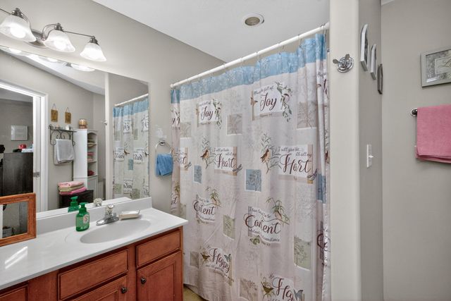 2708 Green Valley Court, Lexington, KY 40511