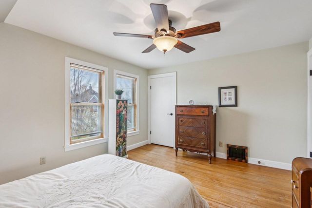 507 N Catalpa STREET, Port Washington, WI 53074