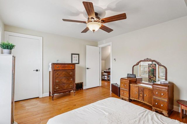 507 N Catalpa STREET, Port Washington, WI 53074