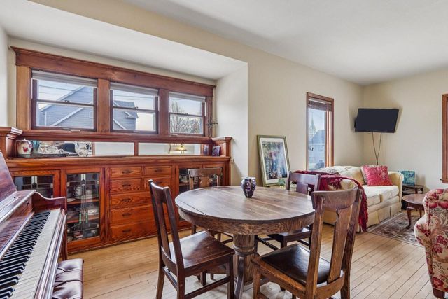 507 N Catalpa STREET, Port Washington, WI 53074