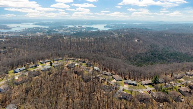 52 Northwoods Drive, Kimberling City, MO 65686