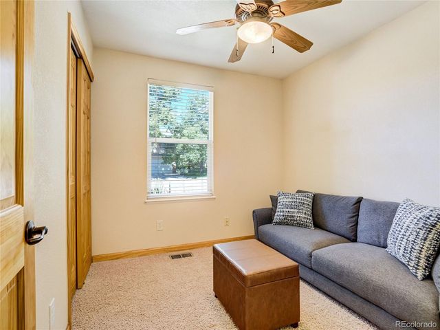 5915 Pemberton Way, Colorado Springs, CO 80919