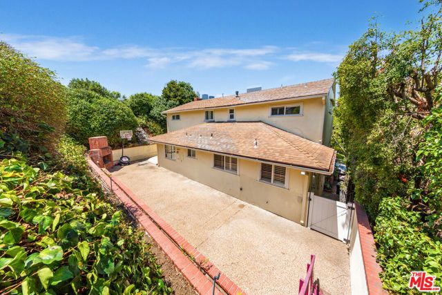 9808 Hillgreen Place, Beverly Hills, CA 90212