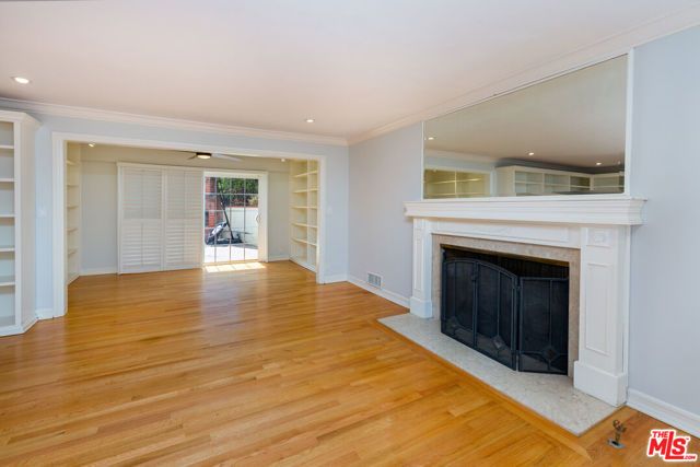 9808 Hillgreen Place, Beverly Hills, CA 90212