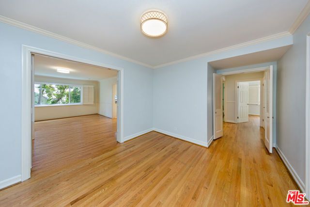 9808 Hillgreen Place, Beverly Hills, CA 90212