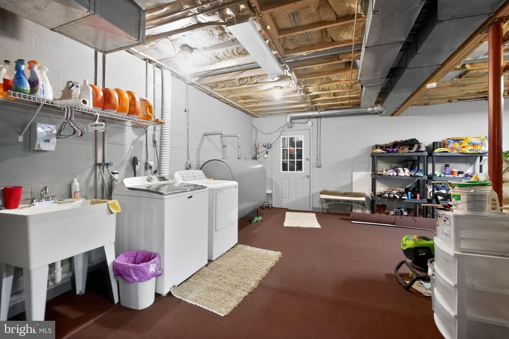 Image 17 of property listing at 17006 MOUNT SAVAGE RD NW, Frostburg, MD 21532