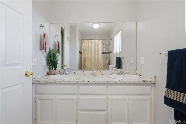 7257 Motz Street, Paramount, CA 90723