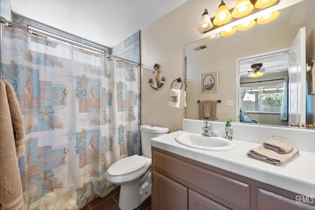 10202 Pinnacle Ridge Avenue, Bakersfield, CA 93311