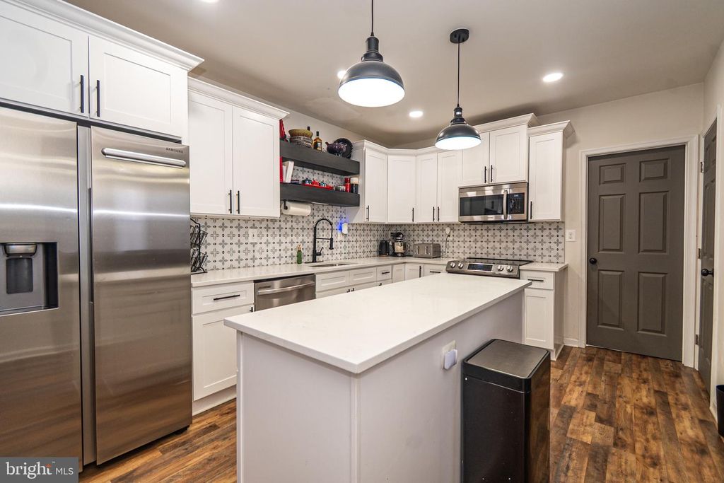 5316 DISNEY AVE, Baltimore, MD 21225
