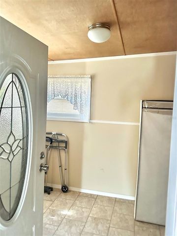 8300 SEMINOLE BOULEVARD 241, Seminole, FL 33772