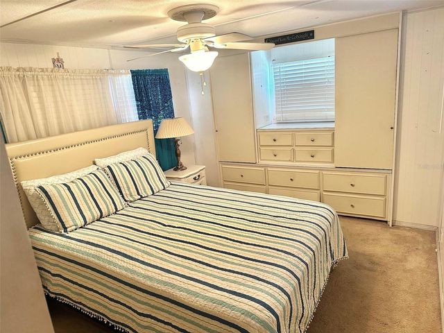 8300 SEMINOLE BOULEVARD 241, Seminole, FL 33772