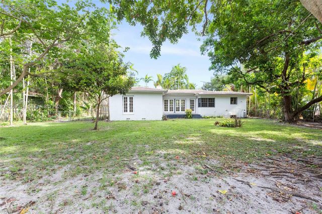 1431 Algeria Ave, Coral Gables, FL 33134