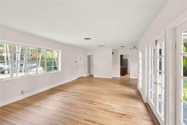 1431 Algeria Ave, Coral Gables, FL 33134