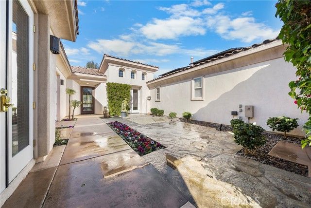 17 Oakmont Drive, Rancho Mirage, CA 92270