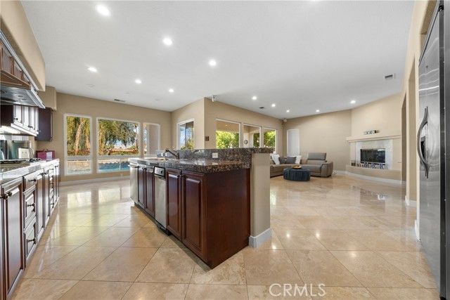 17 Oakmont Drive, Rancho Mirage, CA 92270