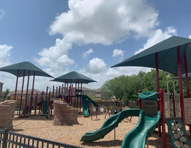 3939 Trail de Paris, New Braunfels, TX 78132