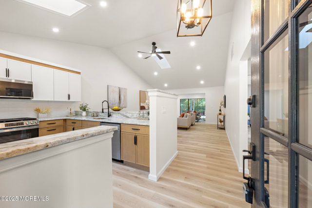 247 Jennings Road, Manahawkin, NJ 08050