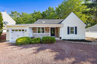 247 Jennings Road, Manahawkin, NJ 08050