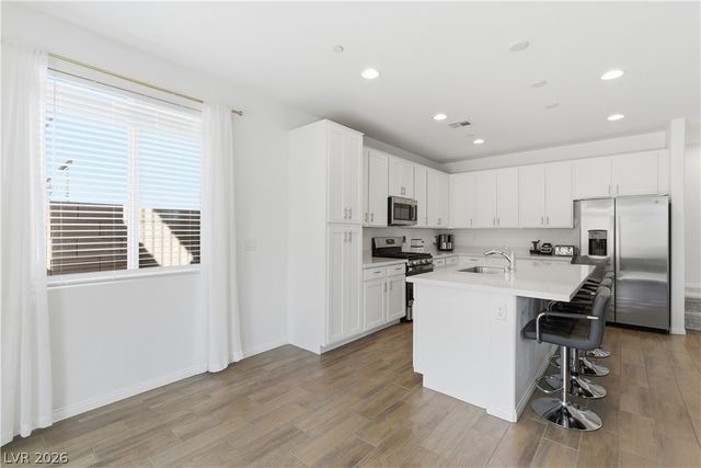 6571 Dove Point Place, Las Vegas, NV 89130
